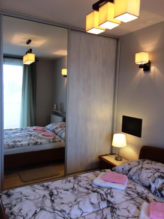 Apartament "Cleopatra 3" Z Miejscem Parkingowym, Faktury Vat Apartment Kielce Exterior photo